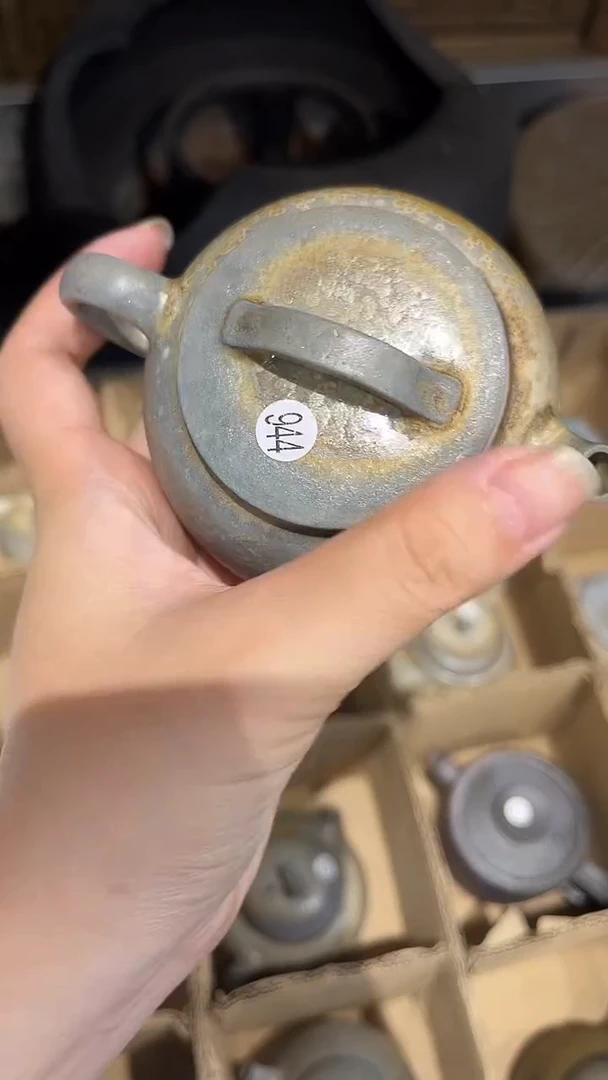 杯944号容量130-140ML中白泥