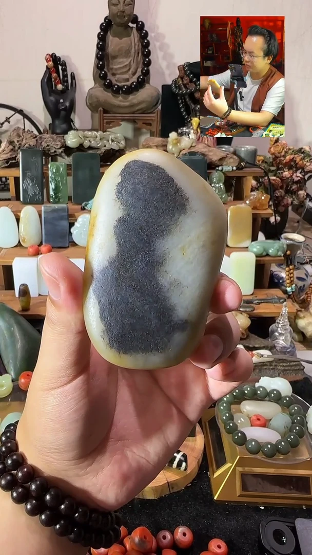 和田玉未镶嵌颈饰1