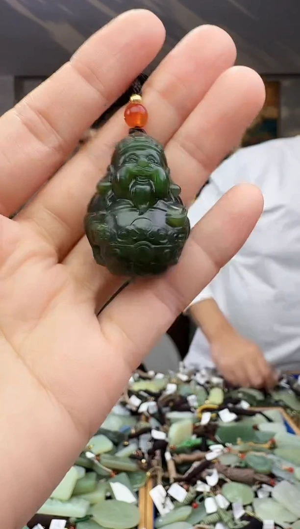 未镶嵌和田玉挂件拍一发一