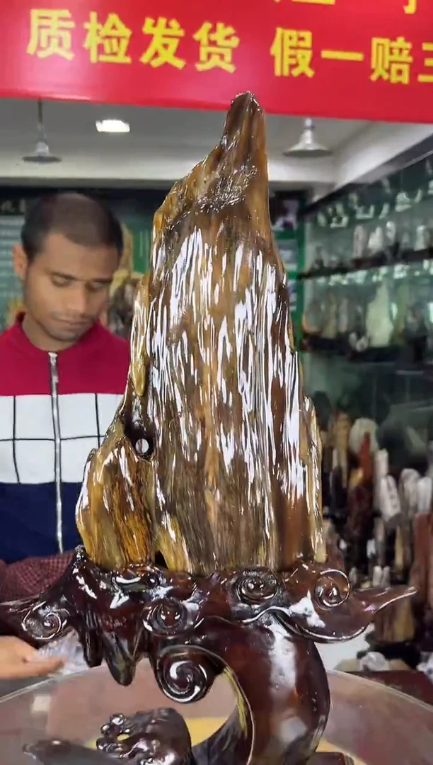 缅甸天然树化玉摆件