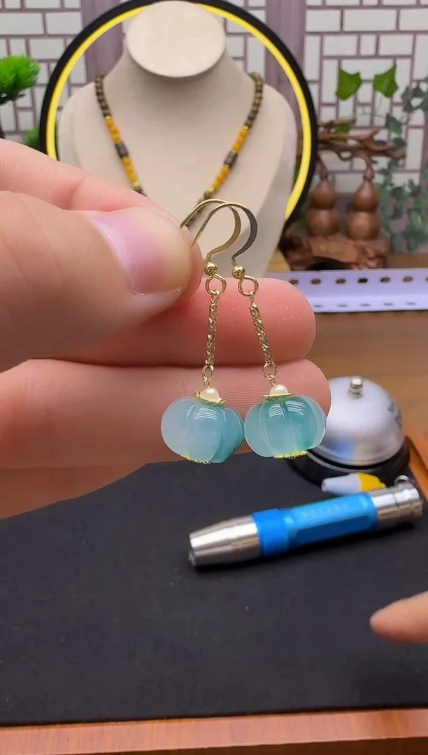 14K金镶嵌翡翠耳饰E227