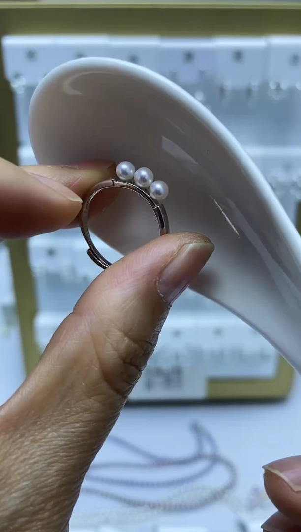 银S925镶嵌戒指淡水珍珠戒指