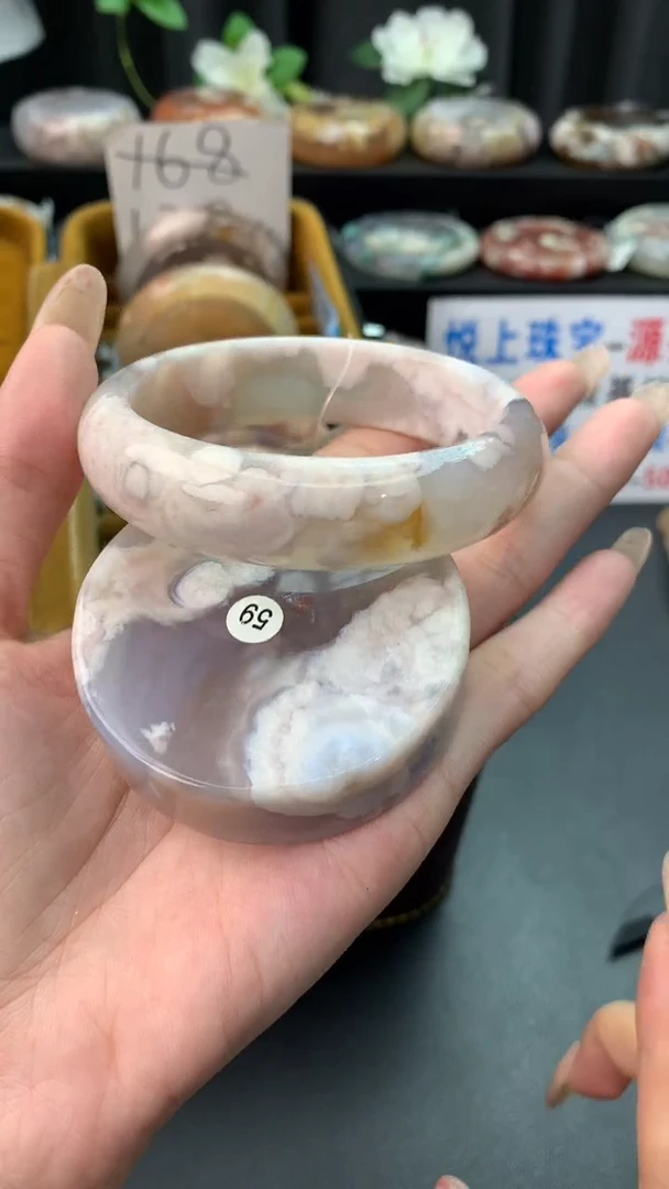 未镶嵌手镯石英质玉（59圈口）赠送镯心