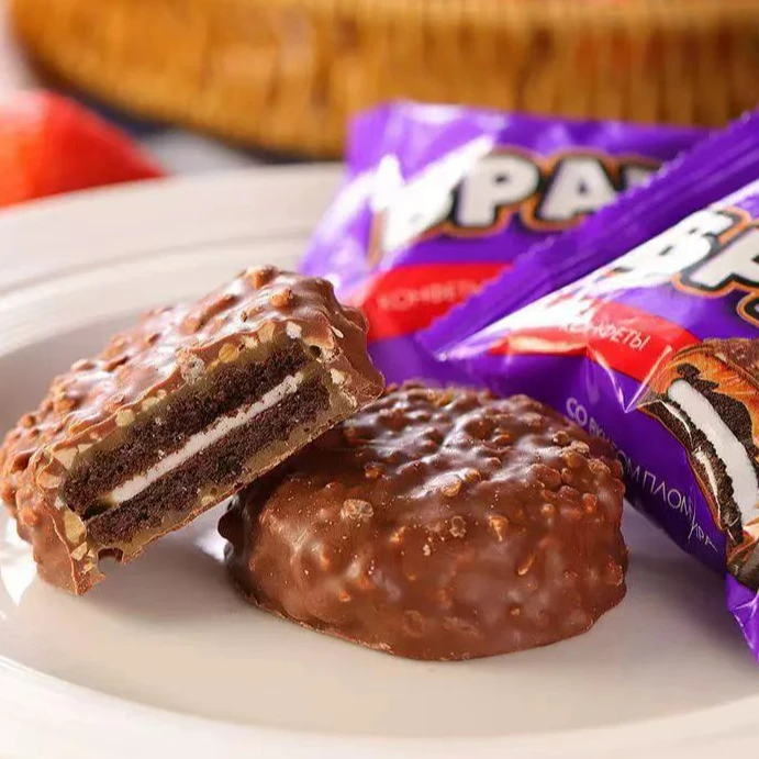 俄罗斯进口三明治食品饼干巧克力夹心拉丝牛奶俄罗斯原装进口零食