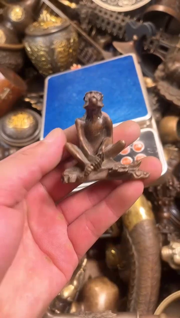 精美铜器点击下单