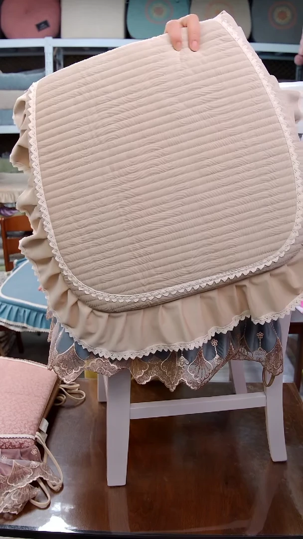 布细绒—横条：米色6个