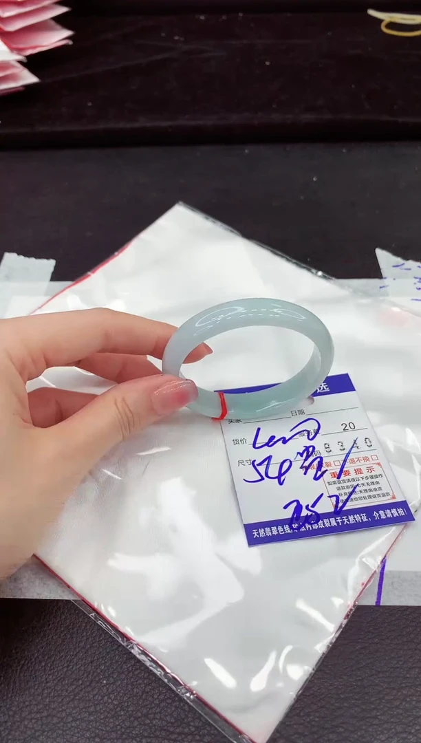 翡翠手镯未镶嵌1111111