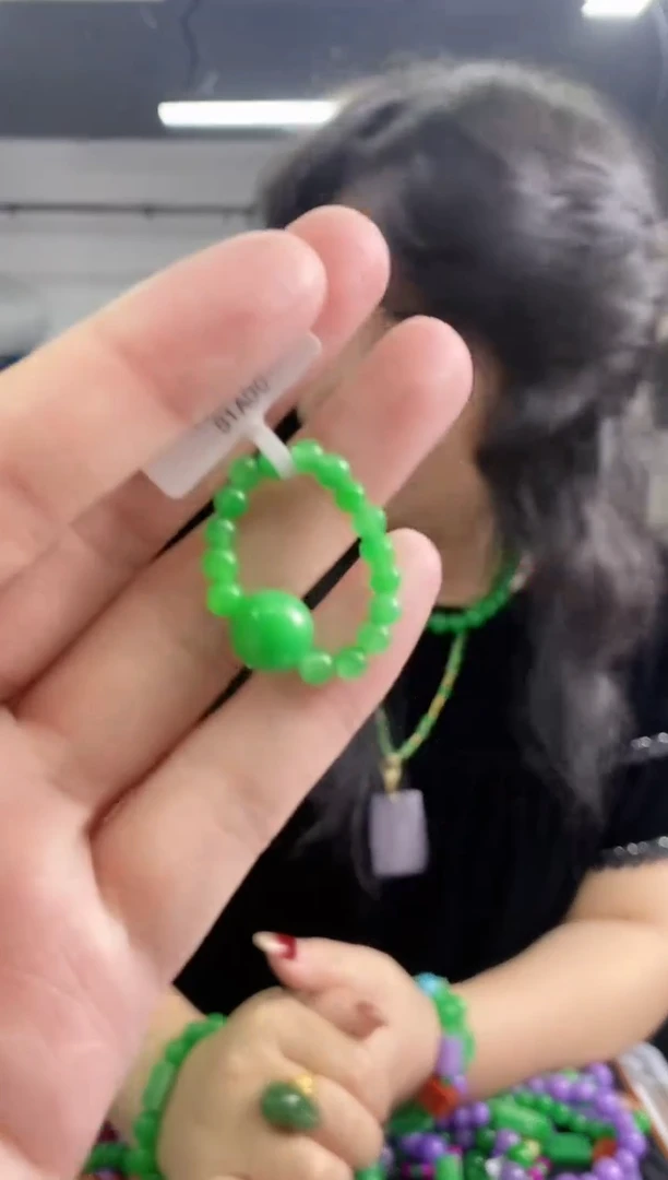 翡翠戒圈未镶嵌多样性发其一颜色微差