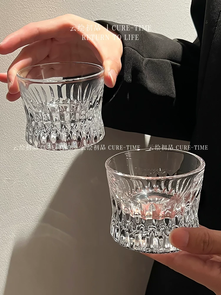 手工浮雕复古欧式耐热洋酒杯子酒杯宽口款透明色创意主人杯个性