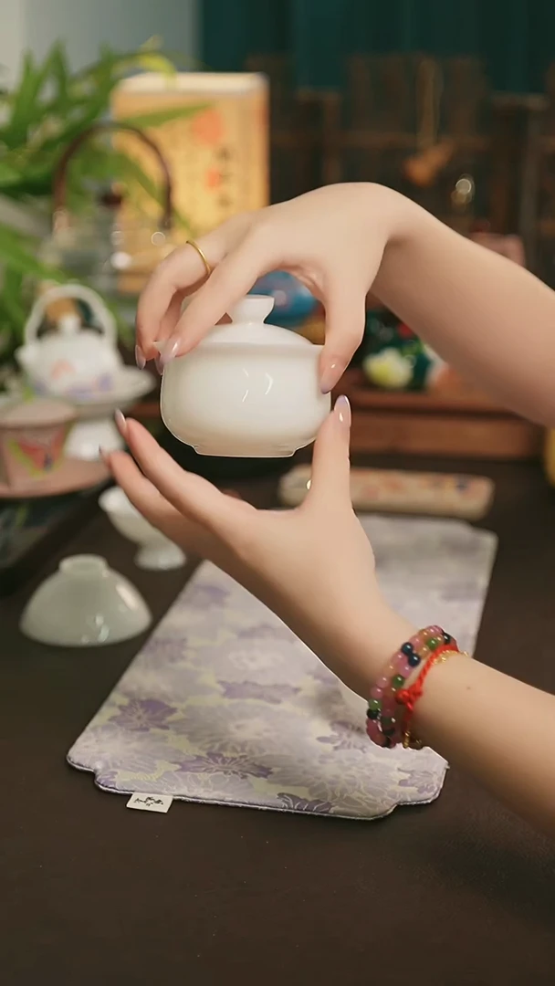 陶瓷茶具白璞玉元宝盖碗