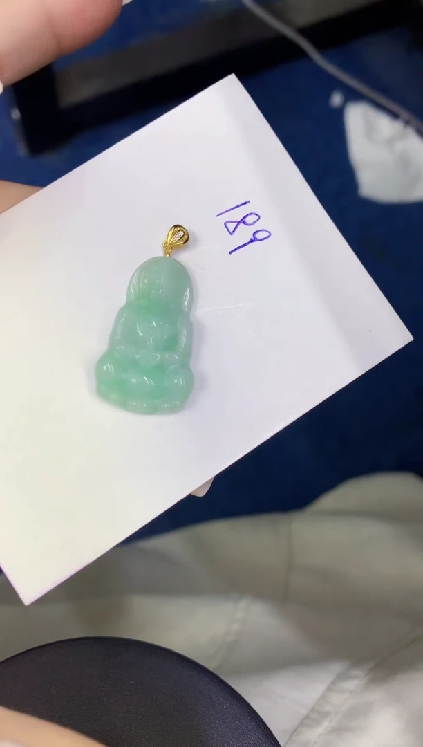 颈饰未镶嵌翡翠缅甸天然翡翠A货