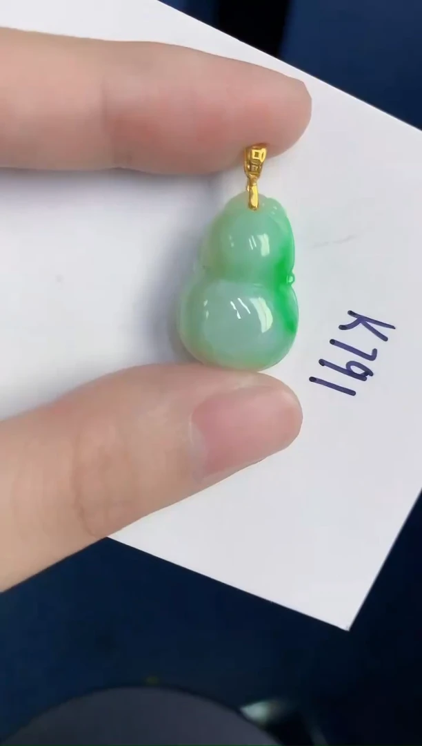 颈饰未镶嵌翡翠天然翡翠缅甸A货