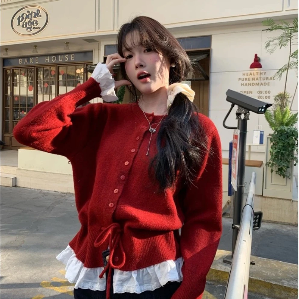 韩系红色花边拼接毛衣女装秋冬设计感收腰针织开衫百搭显瘦上衣
