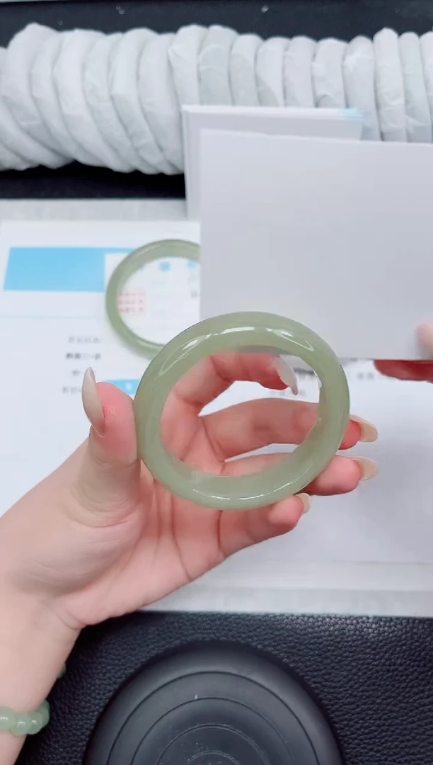 未镶嵌手串石英质玉154-54.6