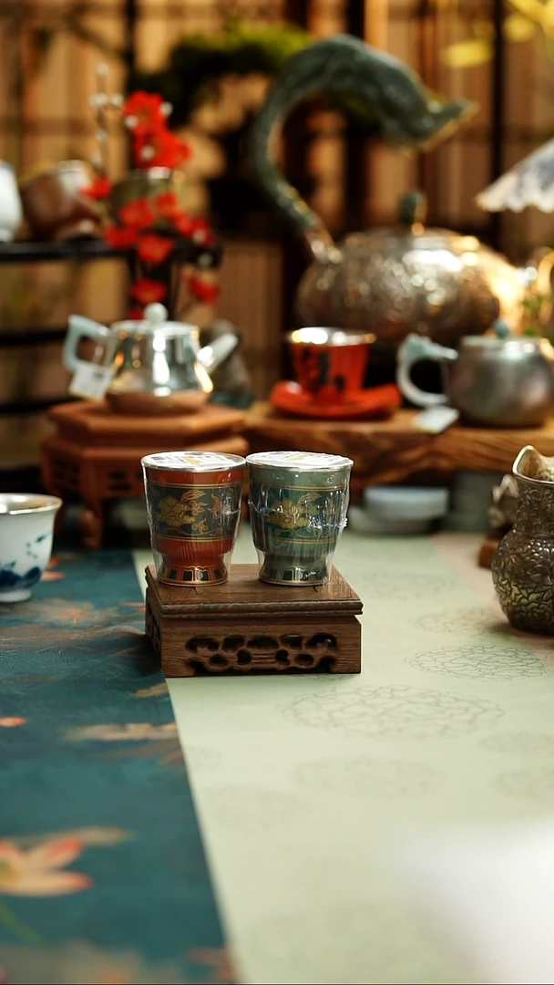 古悦包银杯一对