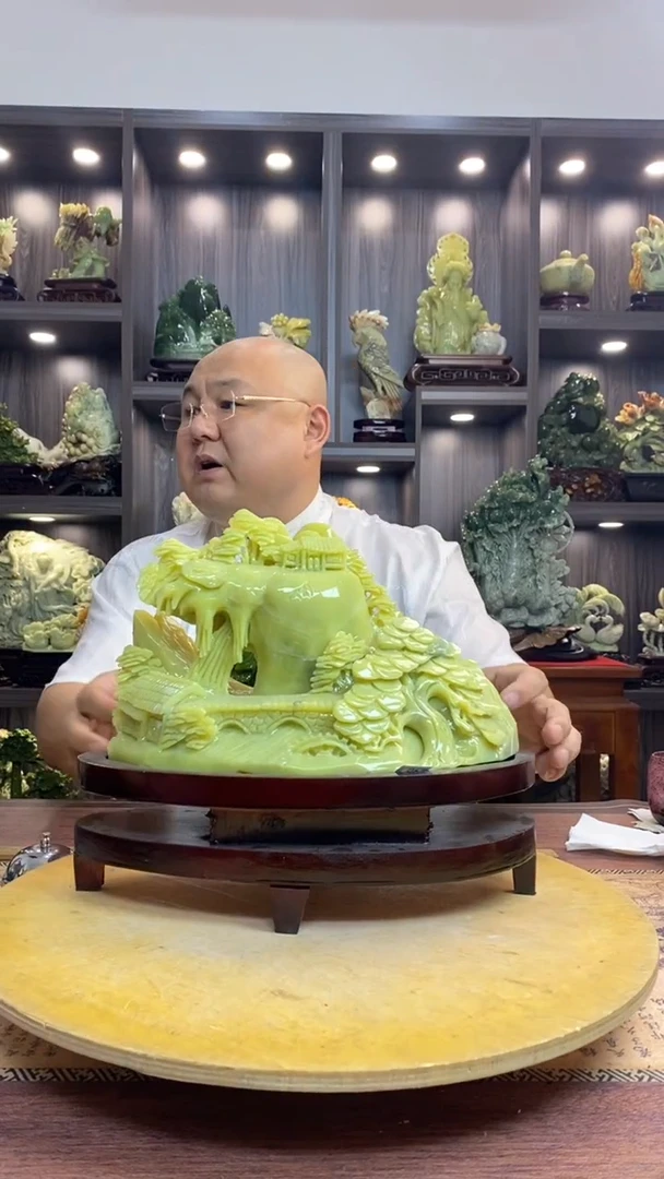 玉七**生 玉岫岩料手工雕刻摆件居家装饰送礼一物一图