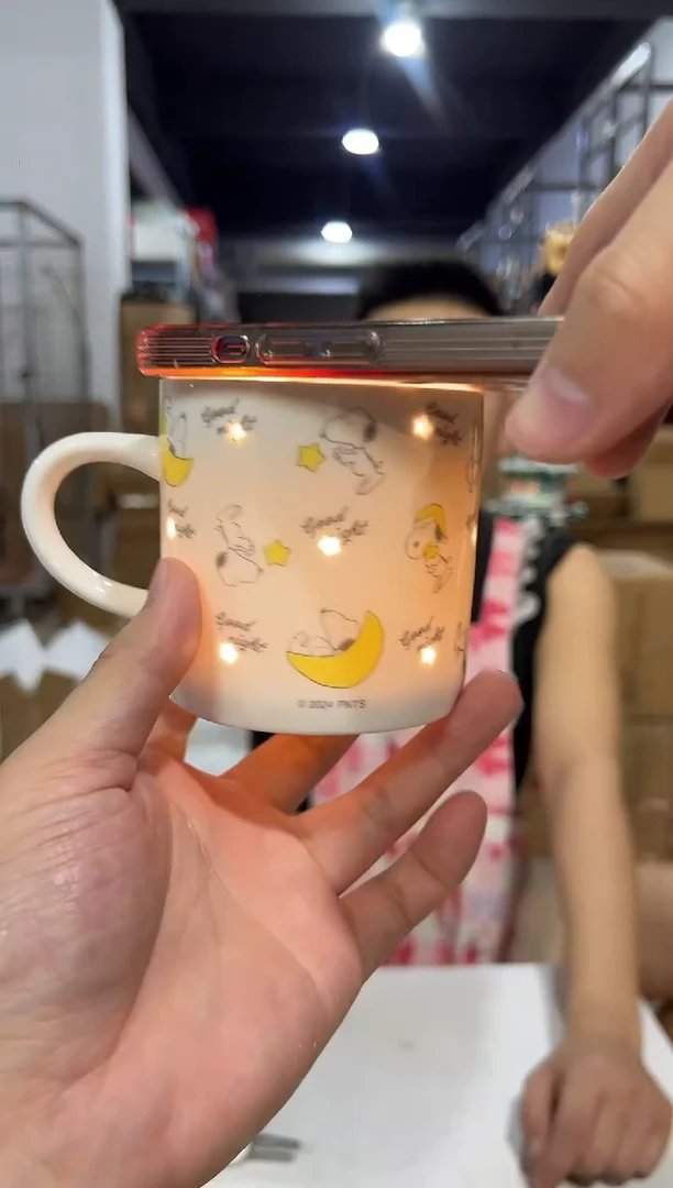 瓷片黄色史努比满印月亮咖啡杯