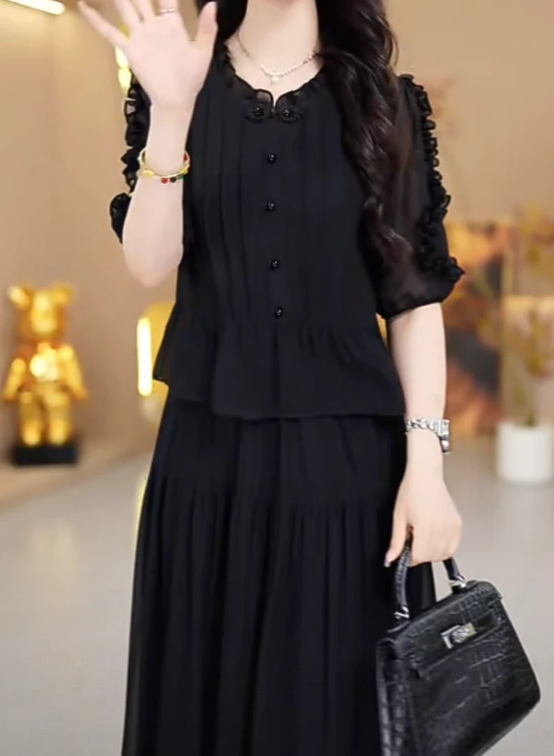 夏季新款显瘦气质百搭洋气宽松遮肉假两件减龄遮肚中长款连衣裙