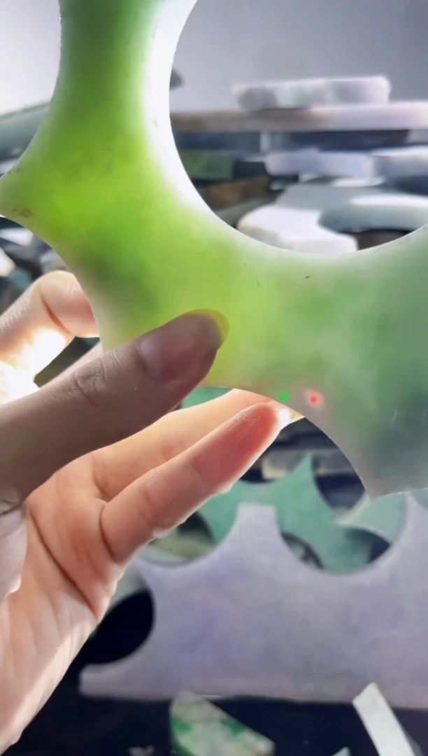 裸石翡翠缅甸翡翠A货陈8134