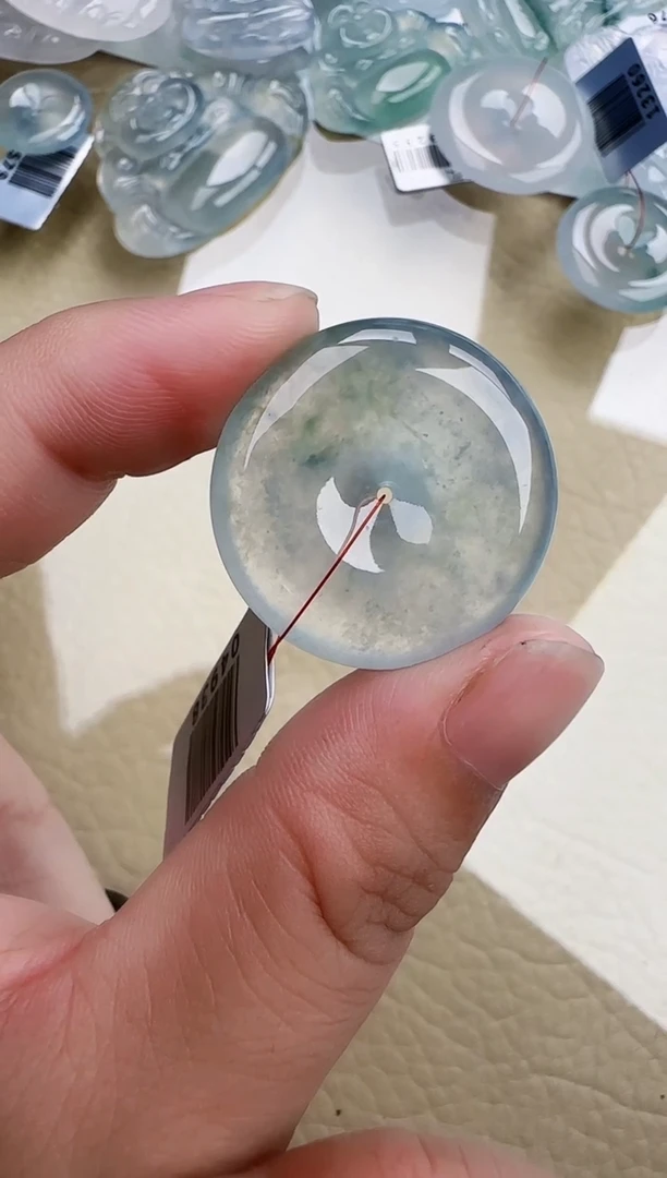 翡翠未镶嵌颈饰缅甸翡翠a货