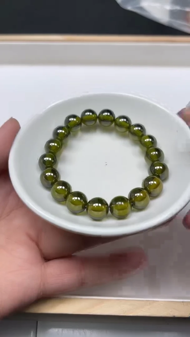 未镶嵌天然锆石散珠绿锆石10mm2个9.9元