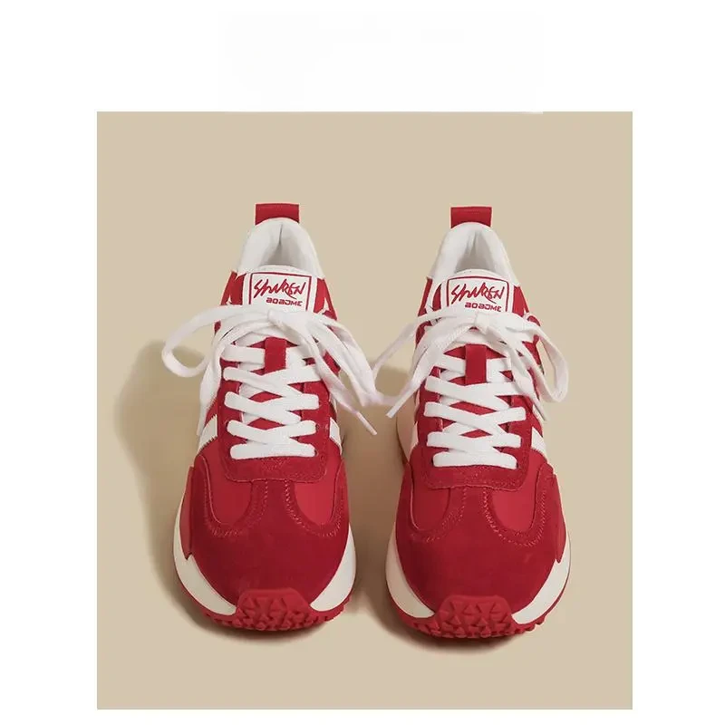 红色阿甘鞋女2025春季新款百搭爆款韩版厚底德训休闲运动老爹鞋子
