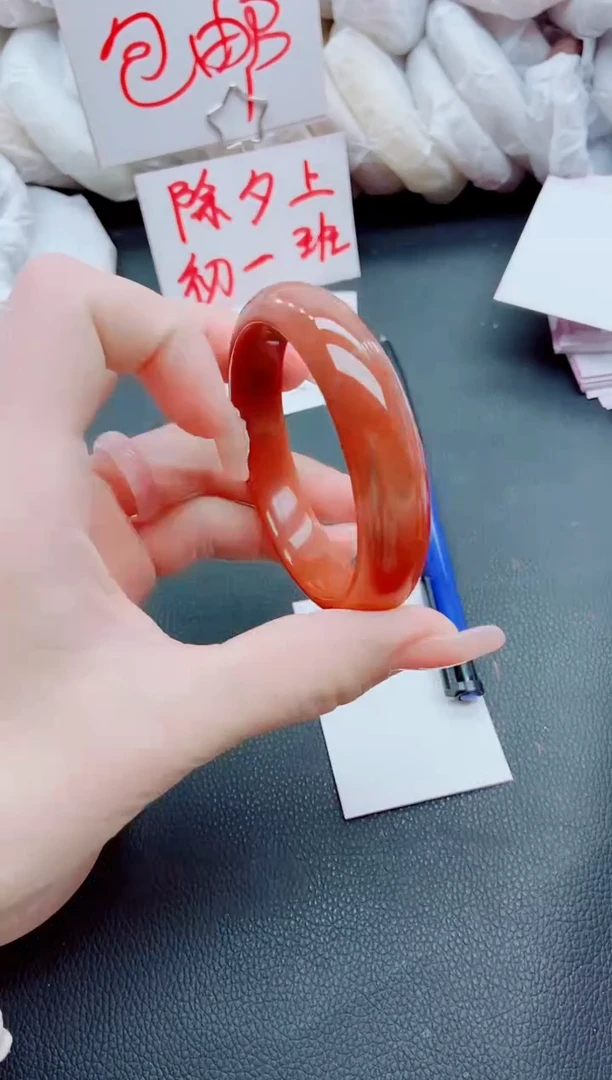 【闪购商品】石英质玉手镯未镶嵌J290-56-57