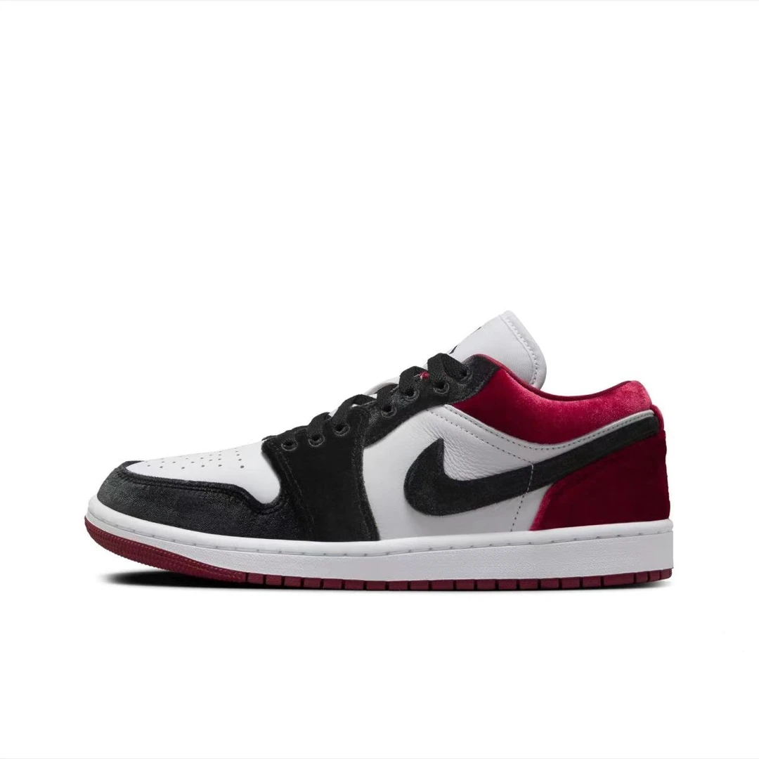 NIKE/耐克Air Jordan 1男女黑红低帮复古运动休闲板鞋FZ3242001