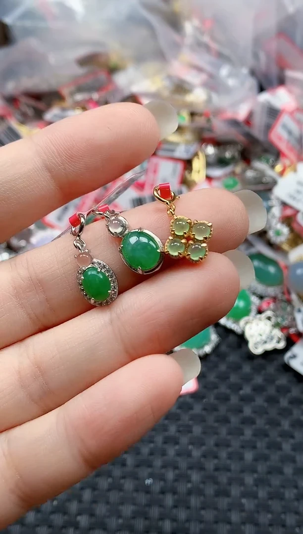 银S925镶嵌戒指翡翠天然A货缅甸翡翠