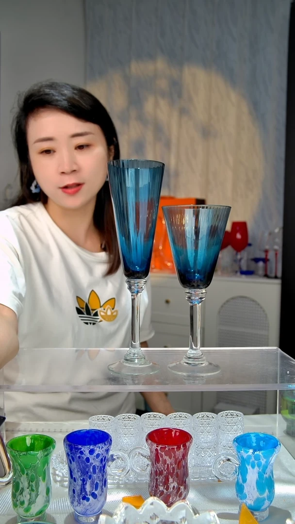 2只1高1矮高脚香槟杯111111
