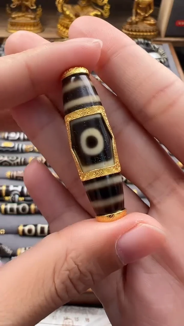 【闪购商品】玛瑙挂件18K金镶嵌吊坠