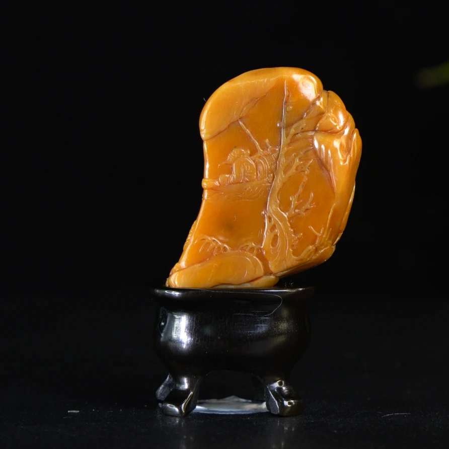 Lot.26.寿山石田黄泛舟摆件12.3克3.7x2.2x1.1cm