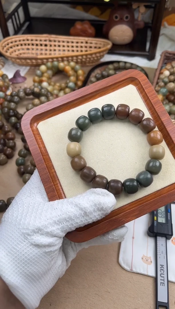 手串菩提根/象牙果a956卡15 干磨猪油膏瑕疵