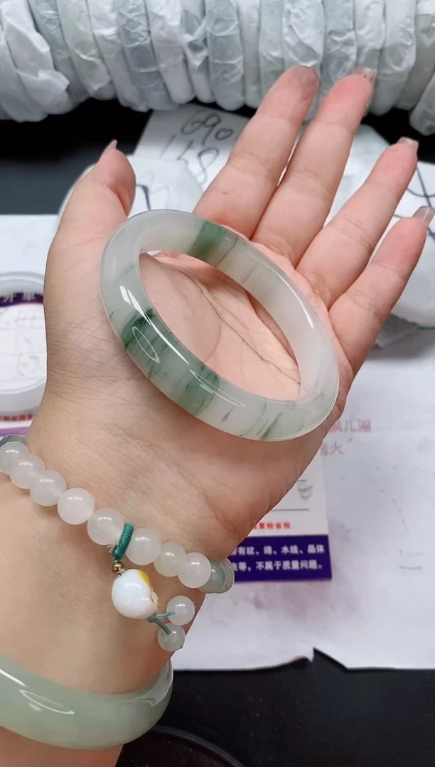 未镶嵌手镯石英质玉97/60-61