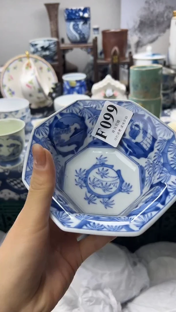 瓷片一**花   F099