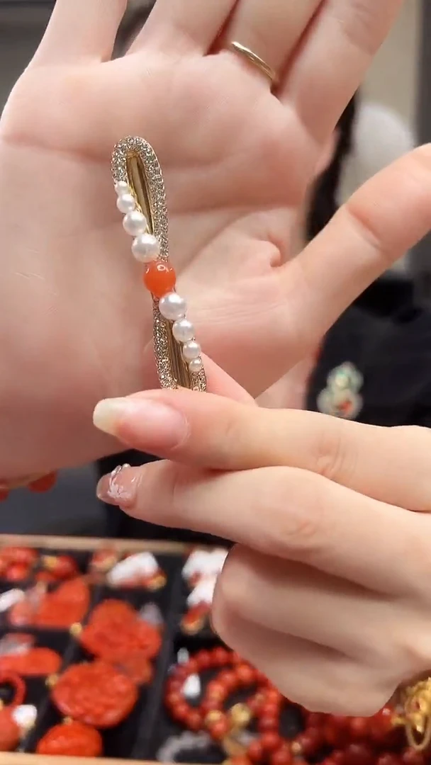 合金发夹南红玛瑙/