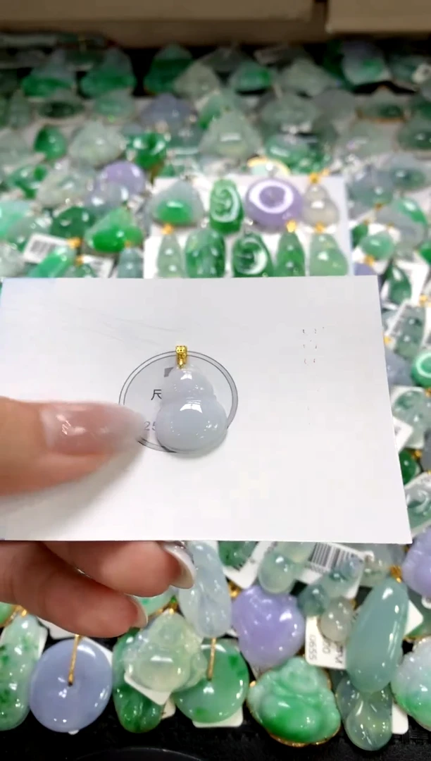 颈饰未镶嵌翡翠1111111111111111