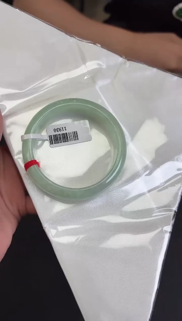 未镶嵌手镯翡翠/多样性发一个11930