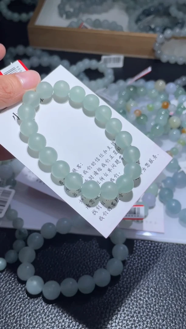 未镶嵌定制翡翠?****?翡翠手串