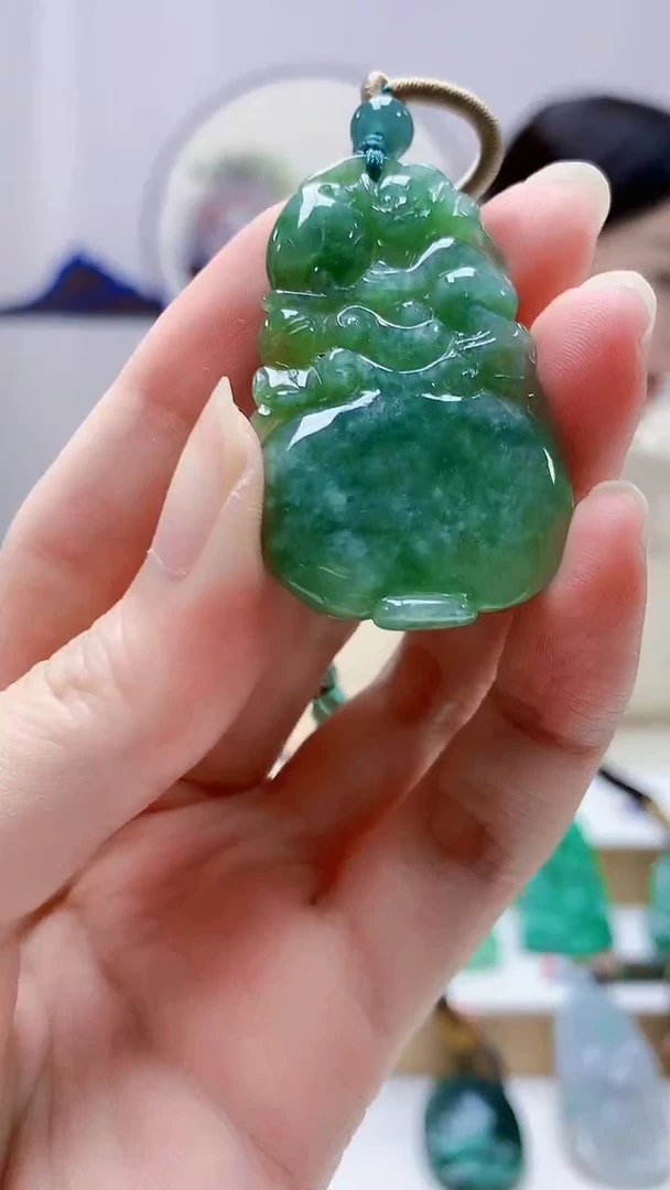 未镶嵌定制翡翠4852zm-毛货挂件136