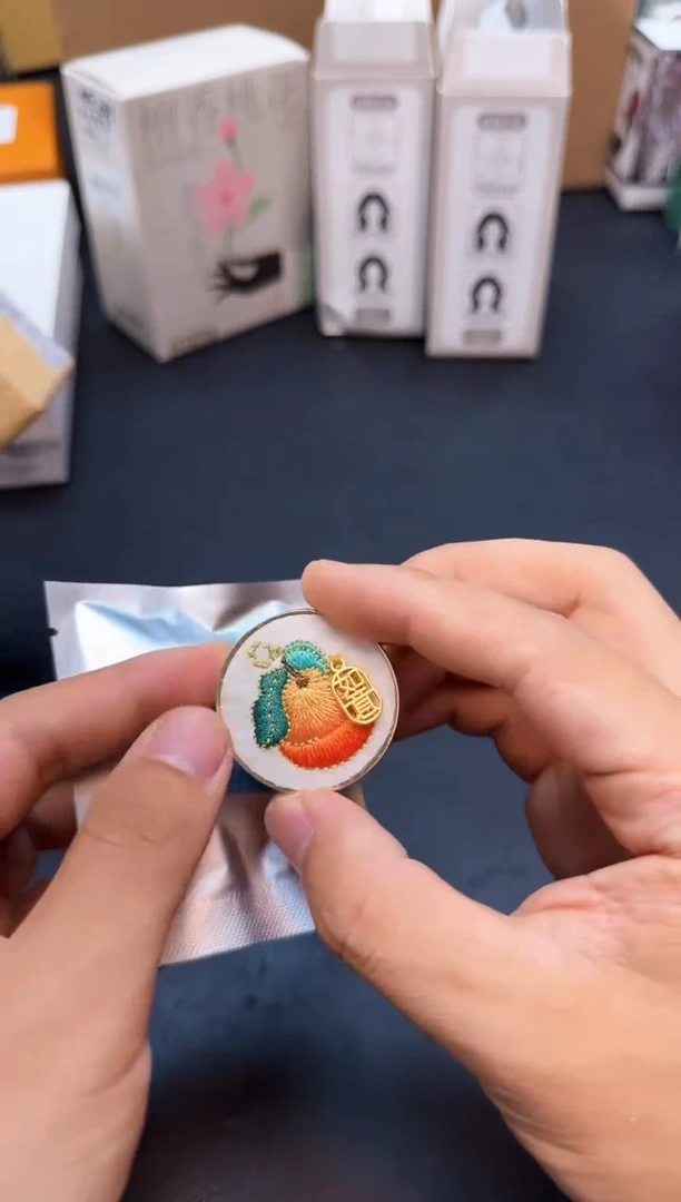 瓷片全新正品一件不留@@WE2025