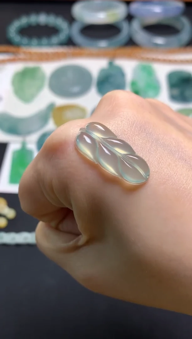 定制翡翠未镶嵌0784435194