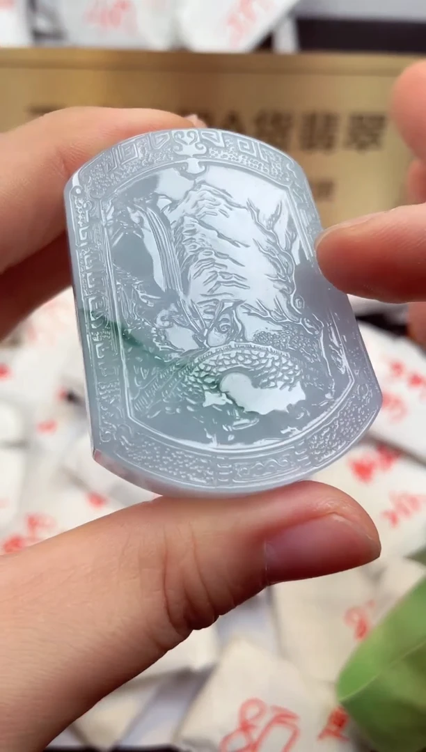 翡翠未镶嵌颈饰天然缅甸翡翠A货