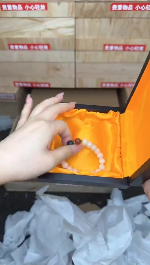 商品白玉菩提三色顶珠@@sp012