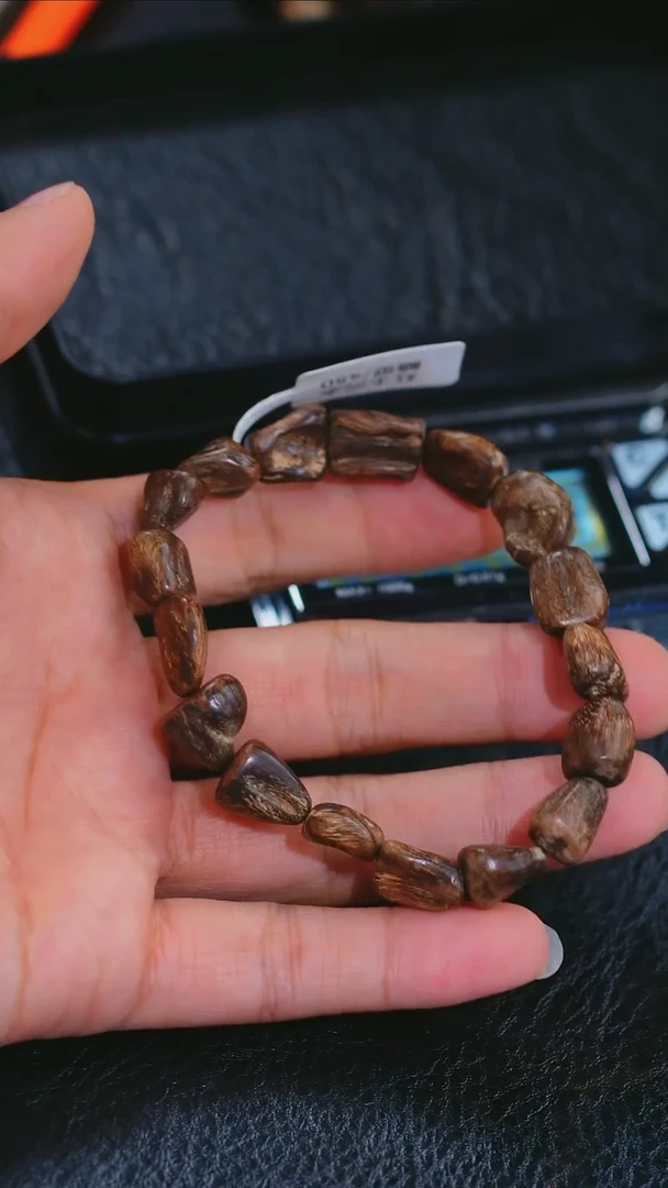 手串沉香沉水达拉干红土随型单圈11g+