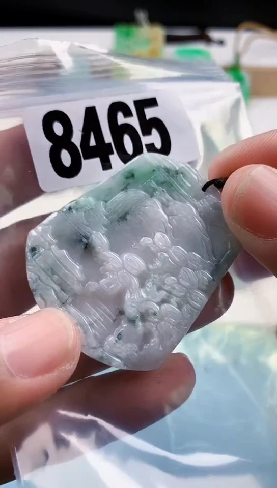 【闪购商品】翡翠挂件未镶嵌天然翡翠吊坠挂件