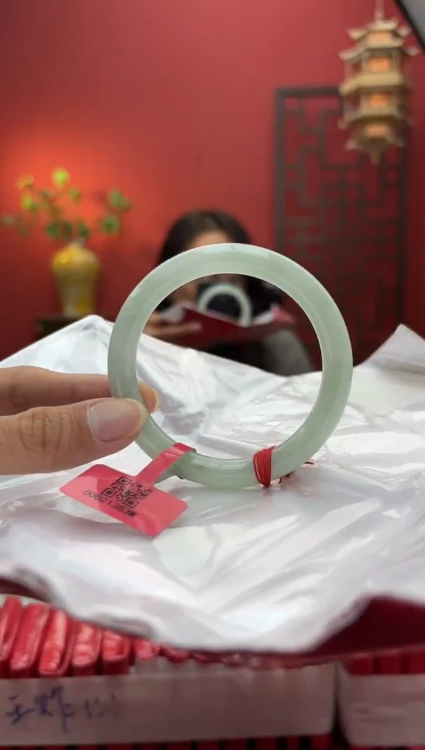 未镶嵌手镯翡翠翡翠手镯14