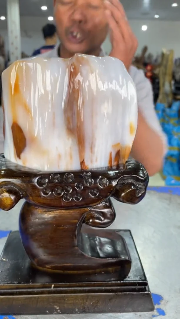 【闪购商品】硅化玉摆件未镶嵌1