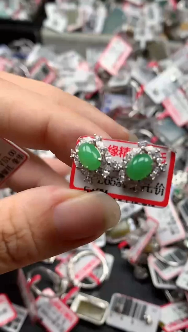 银S925镶嵌戒指翡翠天然A货缅甸翡翠