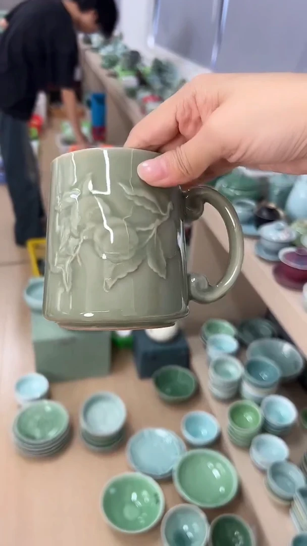 龙泉云间青瓷小米茶器